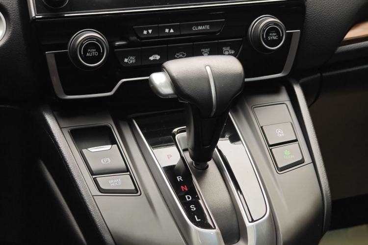 Used Honda CR-V 2021 240TURBO CVT 2WD Fashion Edition
