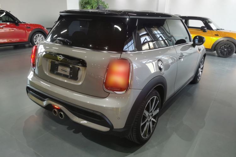 Used  MINI 2022 2.0T COOPER S Classic Edition
