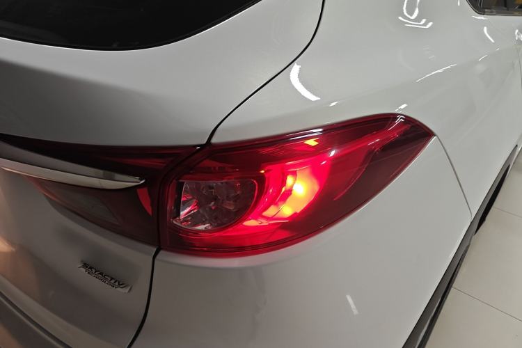 Used Mazda CX-4 2018 2.0L Automatic Two-Wheel Drive Blue Sky Exploration Version China V Standard