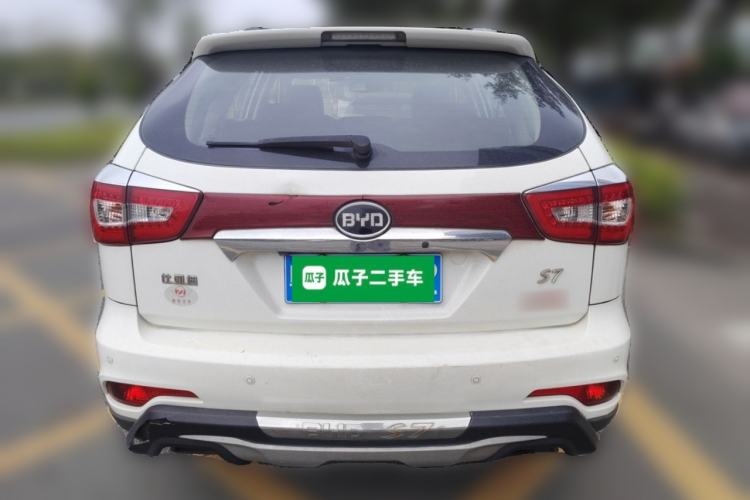 Used BYD S7 2015 2.0T Upgraded Automatic Luxury Version
