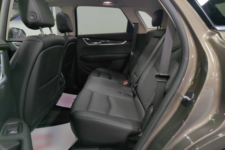 Used Cadillac XT5 2016 25T Luxury Model
