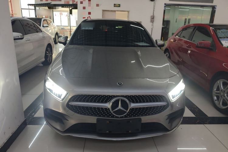 Used Mercedes-Benz A-Class 2022 Restyled A 200 L Sport Sedan Fashion Version
