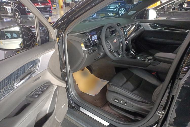 Used Cadillac XT6 2022 2.0T Six-Seater Four-Wheel Drive Luxury Version
