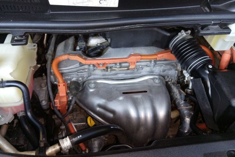 Used Toyota Alphard 2020 Dual-Engine 2.5L Luxury Edition
