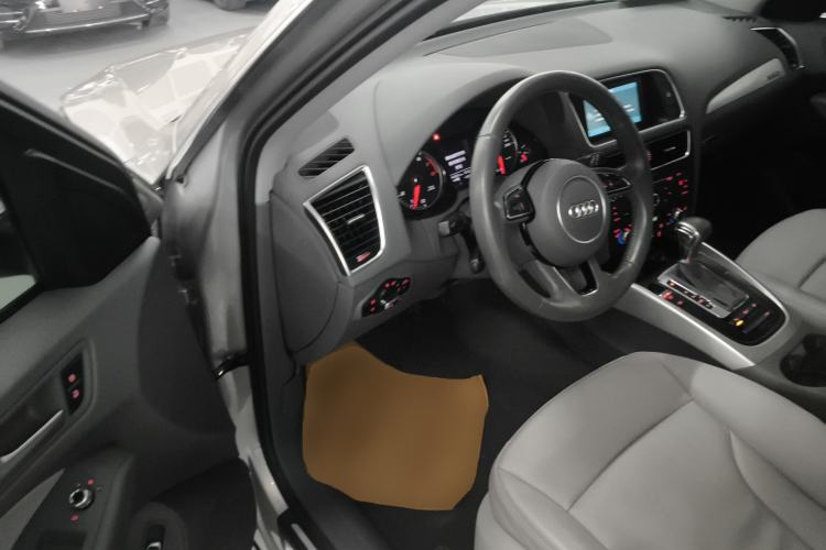 Used Audi Q5 2015 40 TFSI Technology Edition