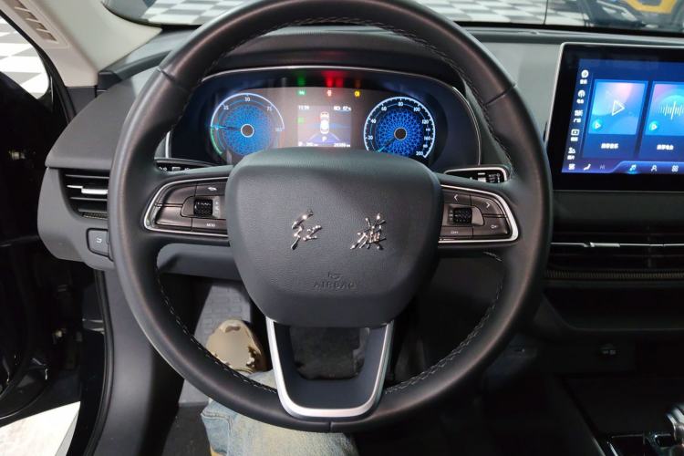 Used Hongqi E-QM5 2023 Revised Version Basic Travel Edition
