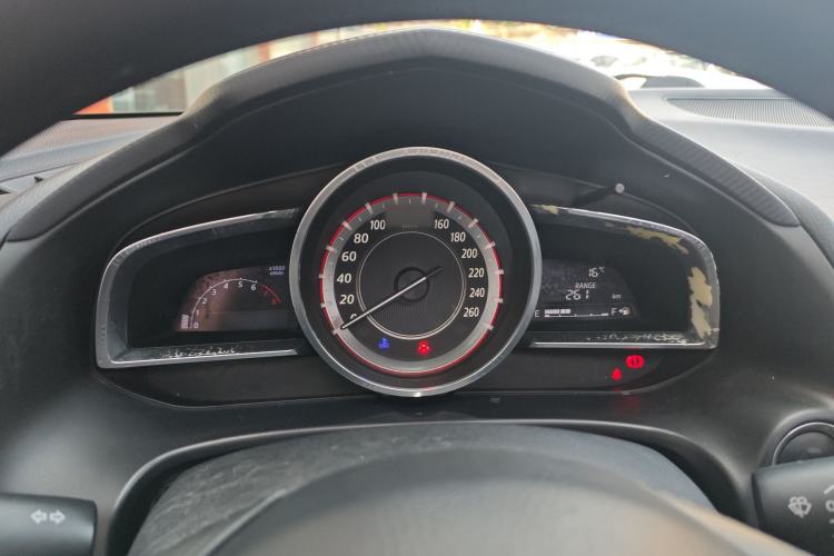 Used Mazda Mazda 3 Axela 2016 Sedan 1.5L Manual Luxury Model
