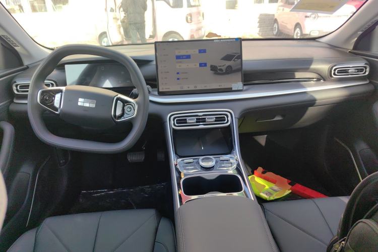 Used  Galaxy Stellar 6 
