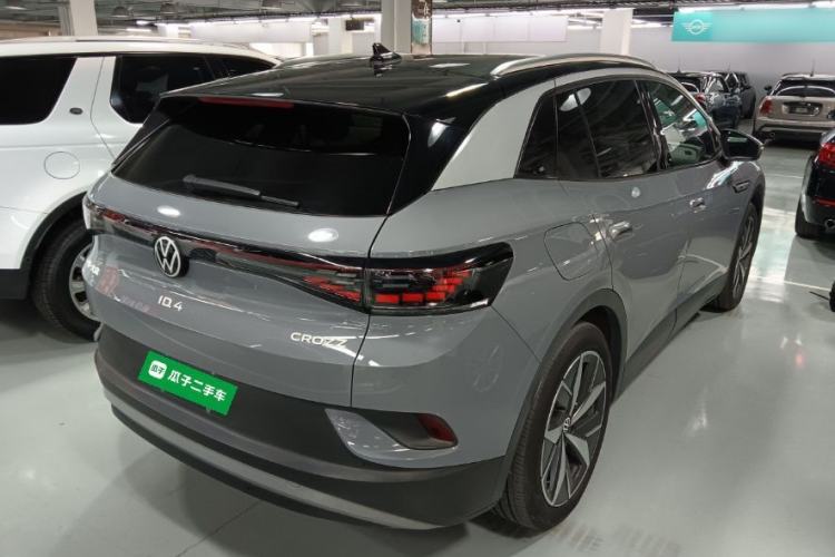 Used Volkswagen ID.4 CROZZ 2021 Long-Range PRO Two-Wheel Drive Version