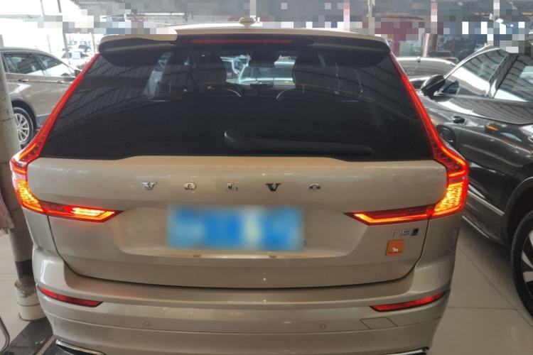 Used Volvo XC60 2019 T5 4x4 Smart Edition China V Standard
