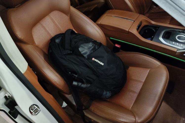 Used Zotye T700 2017 1.8T Dual-Clutch Prestige Model
