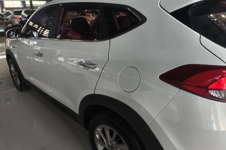 Used Hyundai Tucson 2015 1.6T Dual-Clutch Two-Wheel-Drive Smart Model
