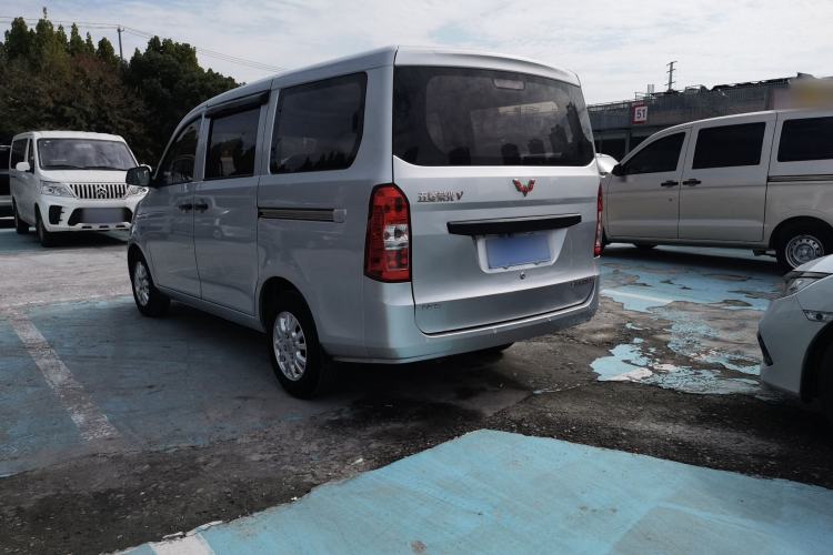 Used Wuling Rongguang V 2018 1.5L Practical Version
