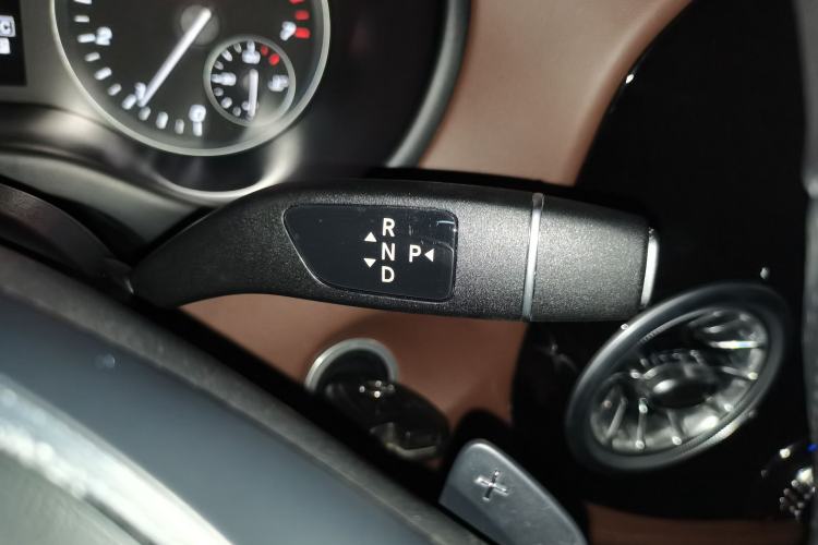 Used Mercedes-Benz Vito 2021 2.0T Business Version 7 Seats