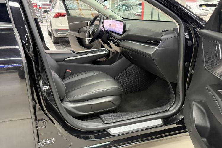 Used Buick LaCrosse 2023 28T Prestige Edition
