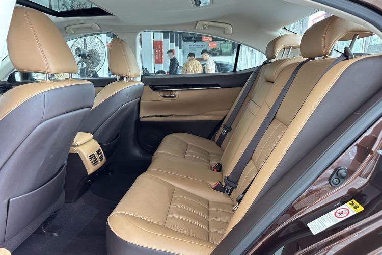 Used Lexus ES 2015 200 Elite Edition
