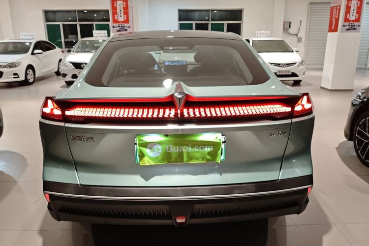 Used  SL03 2023 200Max Range-Extended Version
