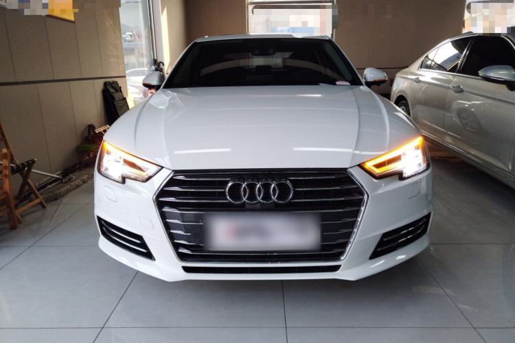 Used Audi A4L 2017 Plus 40 TFSI Fashion Model