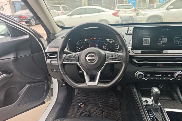Used Nissan Teana 2022 2.0L XL-TLS Enjoyment Edition
