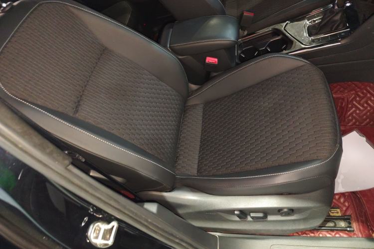 Used Volkswagen Tiguan L 2021 330TSI Automatic Two-Wheel Drive Comfort Edition
