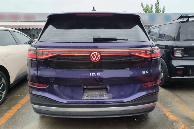 Used Volkswagen ID.6 X 2021 Pro Smart Long-Range Edition
