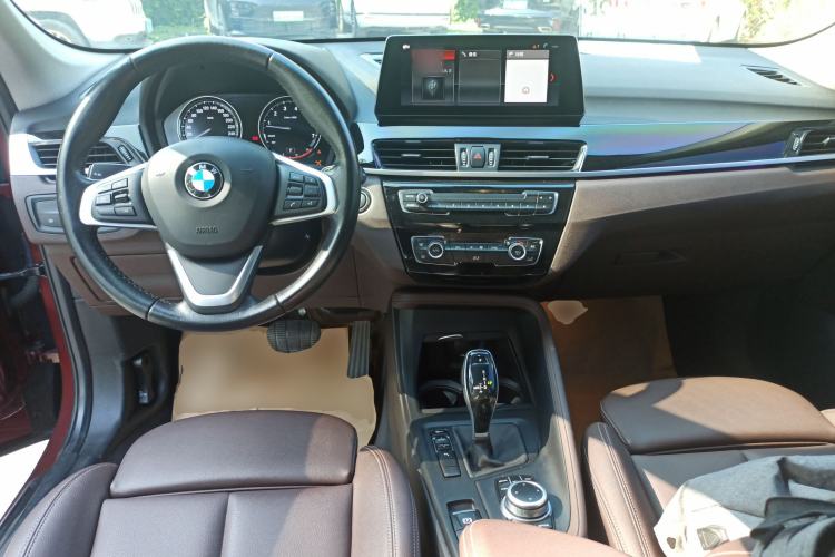 Used BMW X1 2020 sDrive25Li Leading Model
