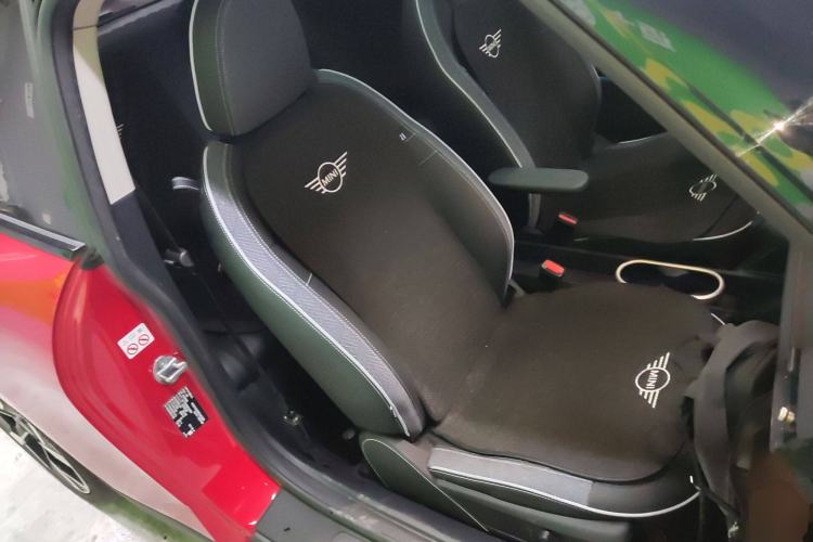 Used  Electric MINI COOPER 2024 452km COOPER SE Artist
