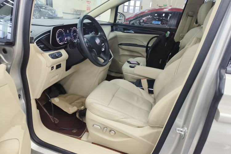 Used Buick GL8 2022 ES Landtrek 653T Luxury Edition