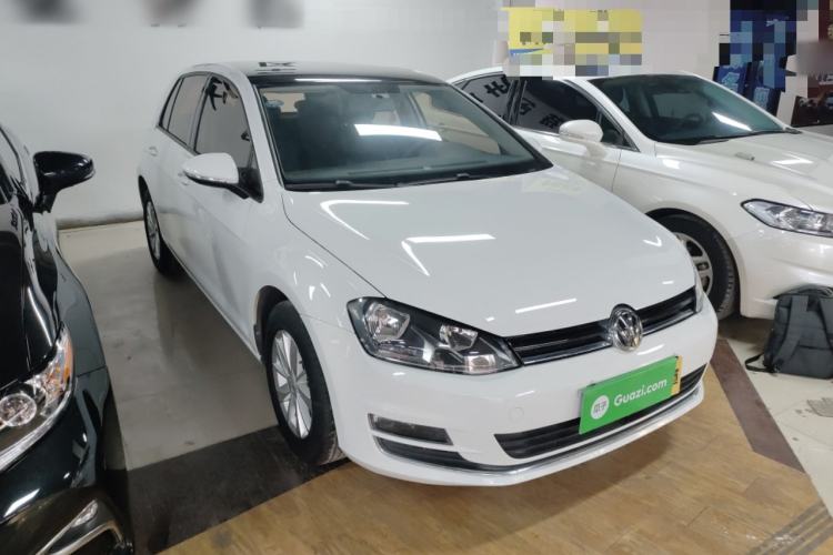 Used Volkswagen Golf 2016 1.6L Automatic Fashion Model