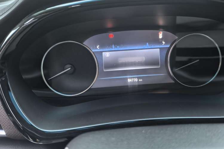 Used Buick GL8 2021 Land Cruiser Executive Class 652T Comfort Model
