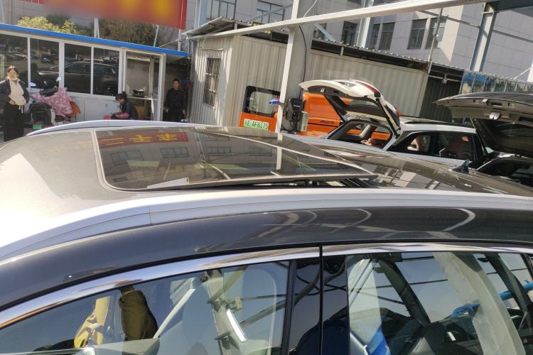 Used  Q05 2023 125 Max
