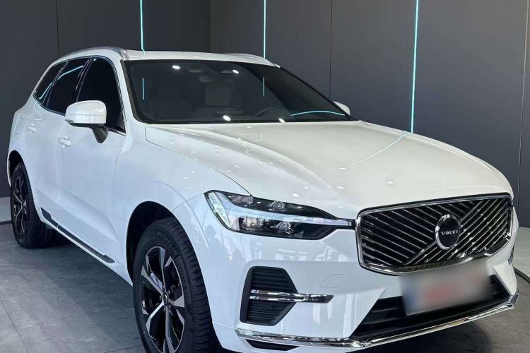 Used Volvo XC60 2026 B5 4x4 Smart Luxury Edition