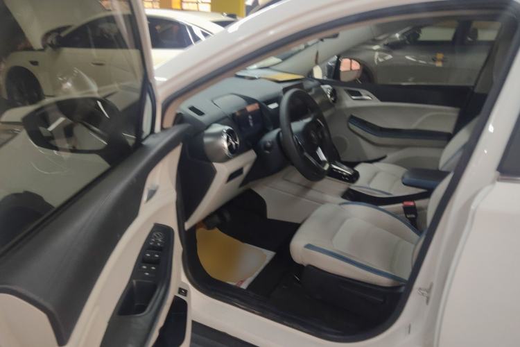 Used BYD Yuan Pro 2023 401KM Luxury Version
