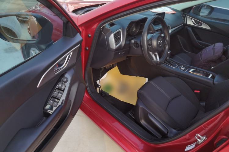 Used Mazda Mazda 3 Axela 2017 Sedan 1.5L Automatic Luxury Model Emission Standard China V
