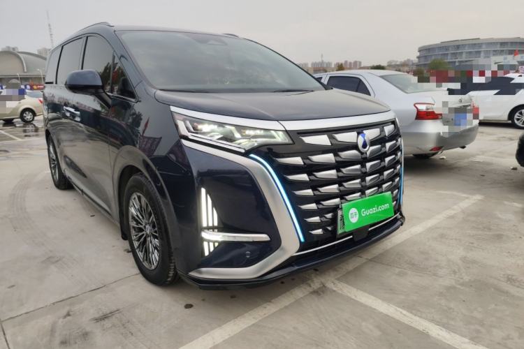 Used Denza D9 2022 DM-i 970 Four-Wheel Drive Prestige Model