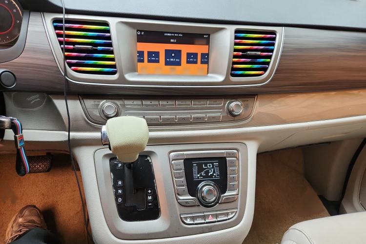 Used SAIC MAXUS G10 2018 PLUS 2.0T Automatic Smart Edition
