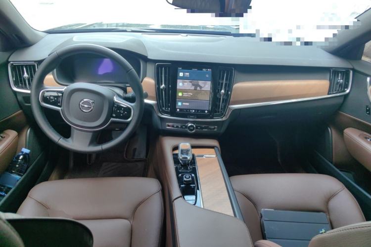 Used Volvo S90 2024 B5 Zhiyi Luxury Edition
