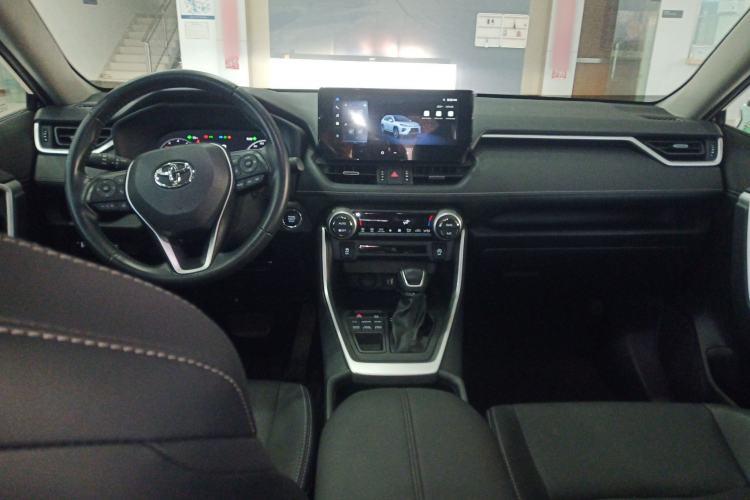 Used Toyota Wildlander 2023 2.0L CVT Four-Wheel Drive Luxury PLUS Edition