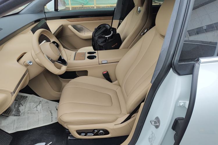 Used Hima Luxeed R7 2024 All-Electric 736 km Ultra