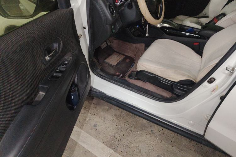 Used Honda XR-V 2015 1.8L EXi CVT Comfort Version