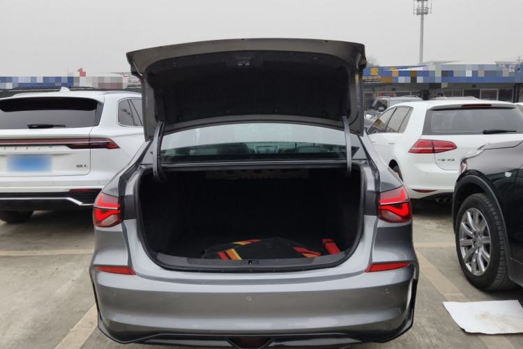 Used Chevrolet Monza 2020 Light Hybrid RS 330T Automatic Comfort Edition
