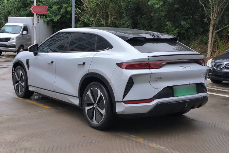 Used BYD Song L EV 2024 662 km Beyond Edition
