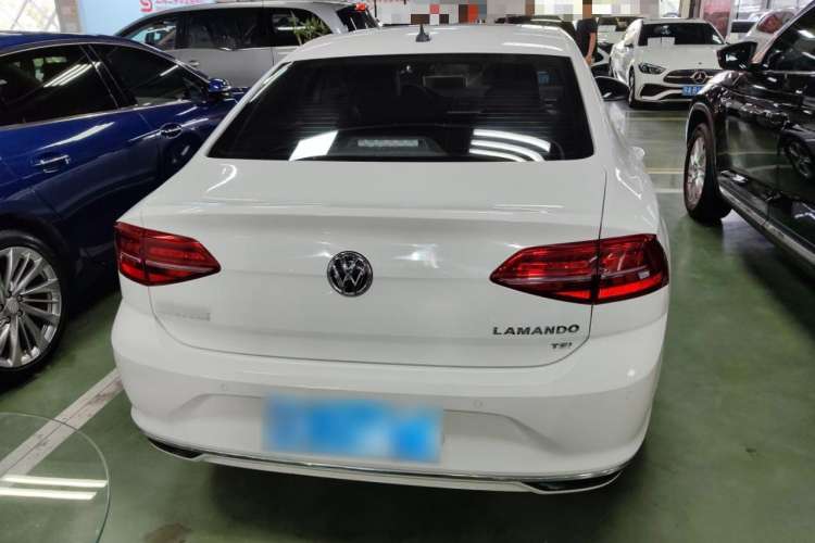 Used Volkswagen Lamando 2021 230TSI DSG Fashion Edition
