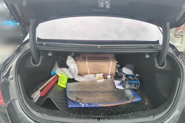 Used Hongqi H5 2019 30TD Dynamic Edition
