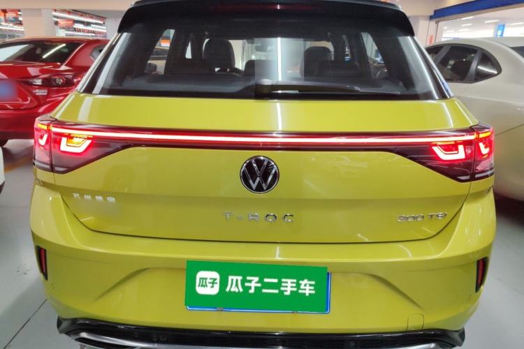 Used Volkswagen T-ROC 2023 300TSI DSG Two-Wheel Drive Starlight Edition
