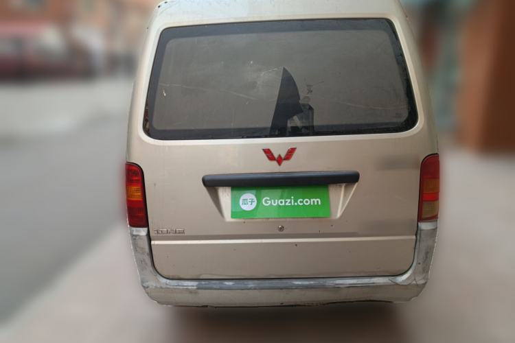 Used Wuling Zhiguang 2013 1.0L Practical Version