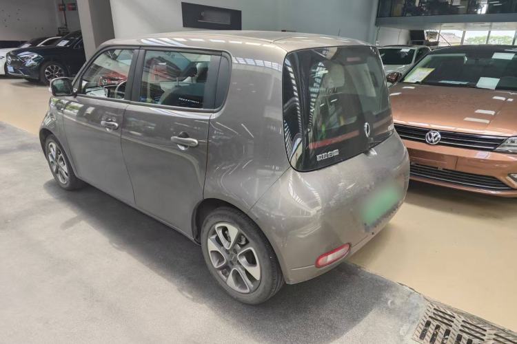 Used ORA White Cat 2022 Upgraded Model 305km Range Luxury Version Lithium-Ion Battery
