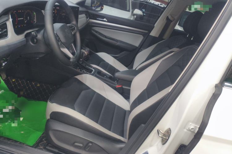 Used Volkswagen Bora 2023 300TSI DSG Prestige Edition
