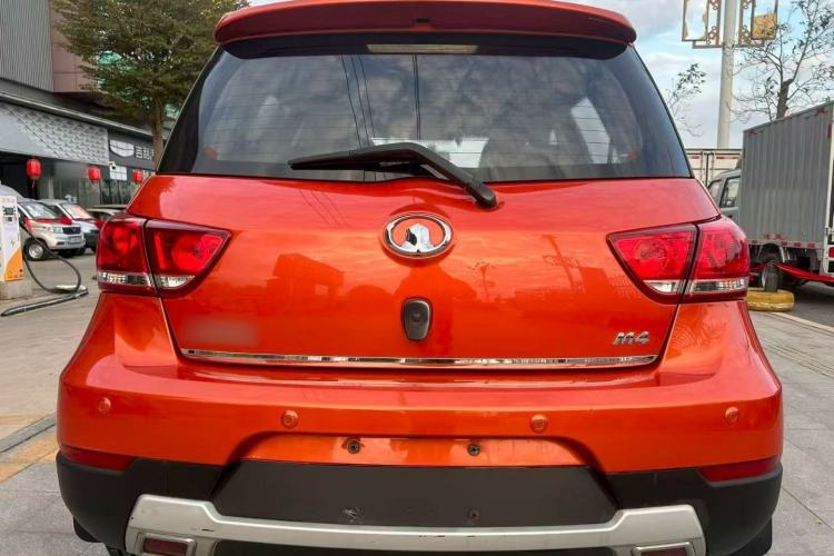 Used Great Wall M4 2014 1.5L manual Comfort trim level
