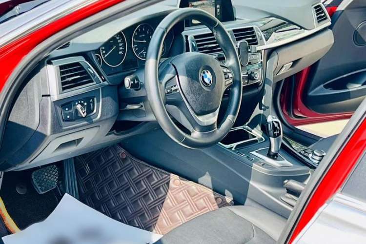 Used BMW 3 Series 2016 320Li Fashion Model
